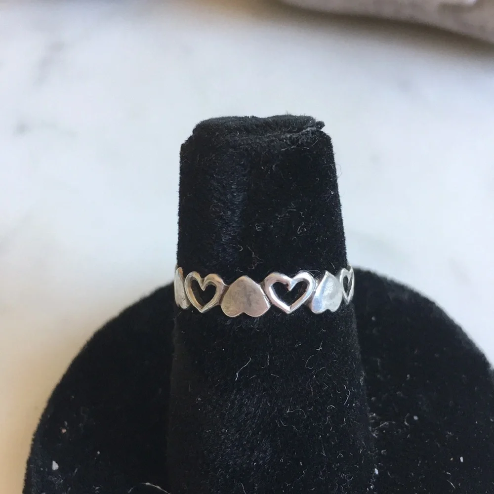 Sterling Silver Vintage Heart Shaped Ring